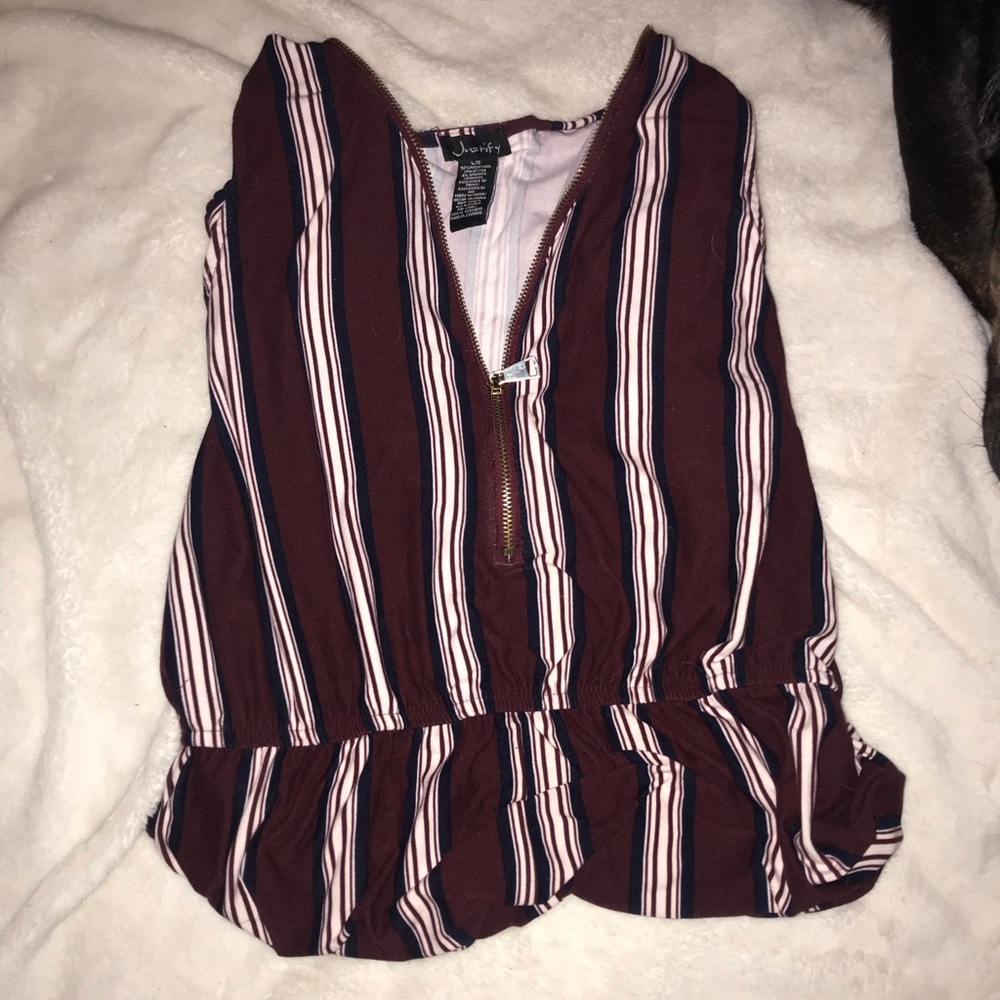Women’s Stripped Sleeveless One Piece Jumpsuit/ Romper